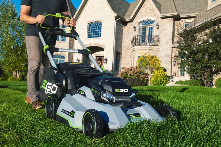 electric powered lawn mower